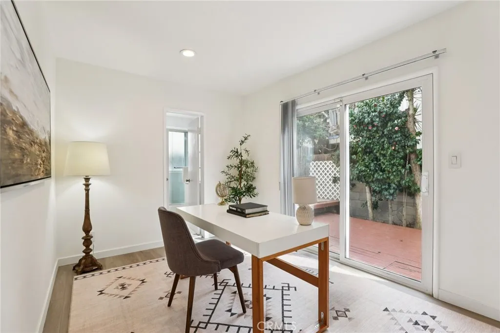 904 Vincent Street, Redondo Beach, California 90277 home-pic-13