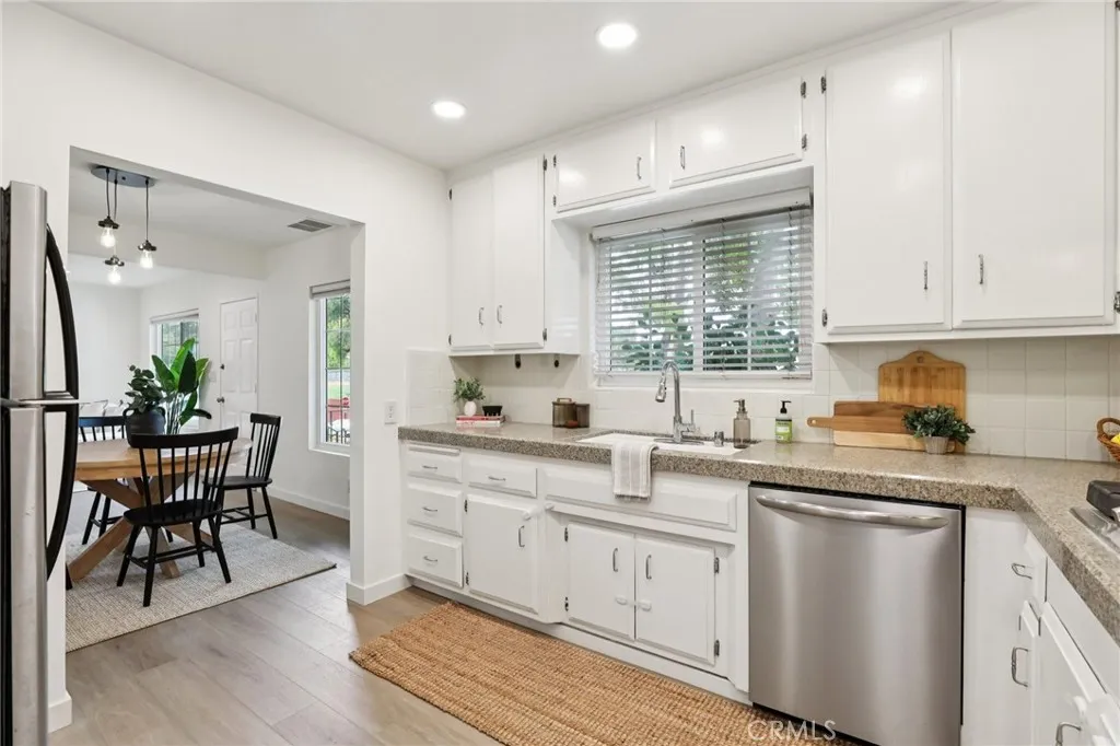 904 Vincent Street, Redondo Beach, California 90277 home-pic-12