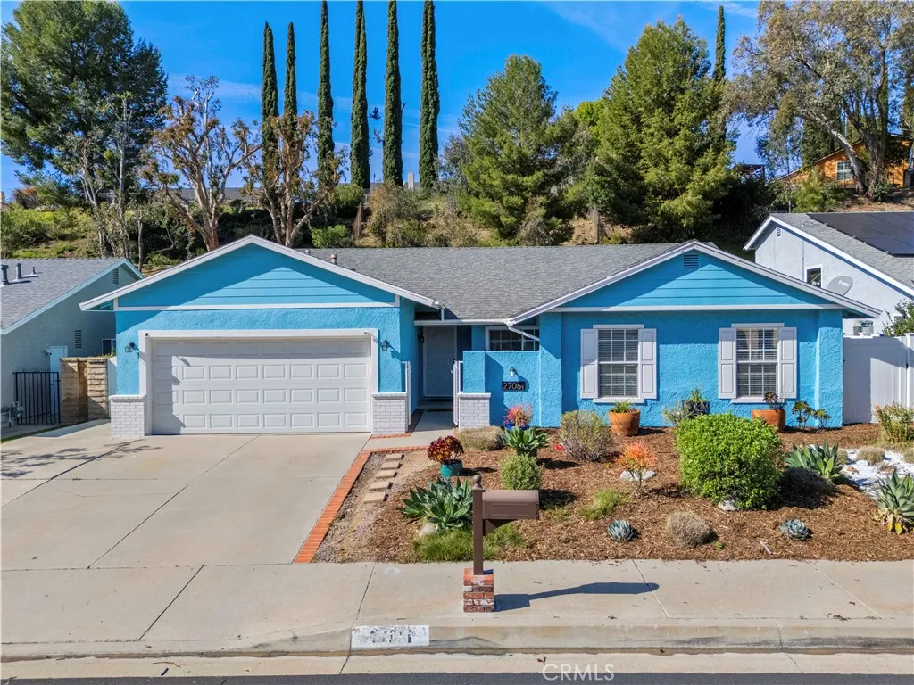 27061 Alabastro, Valencia, California 91354 home-pic-1