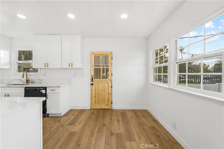 15320 Bledsoe, Sylmar, California 91342