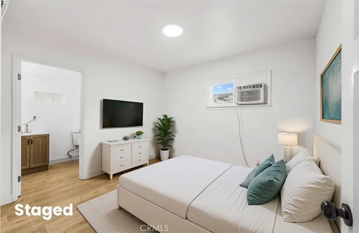 15320 Bledsoe, Sylmar, California 91342