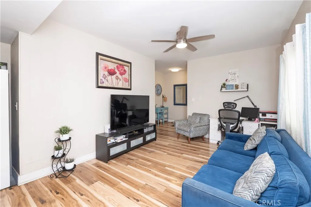 1316 S Grand, San Pedro, California 90731 home-pic-11