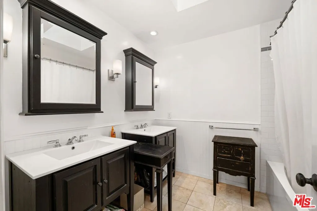 17437 Tarzana Street, Encino, California 91316 home-pic-38