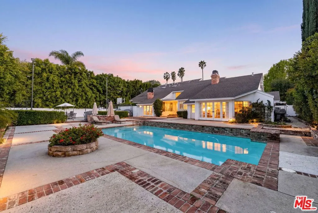 17437 Tarzana Street, Encino, California 91316 home-pic-48