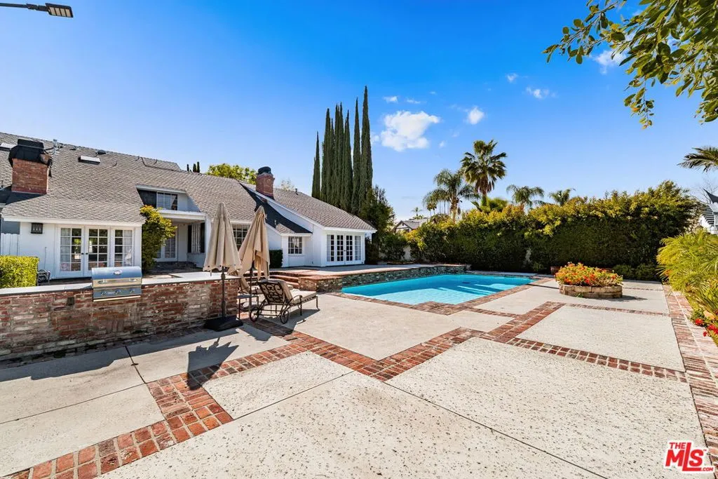 17437 Tarzana Street, Encino, California 91316 home-pic-45