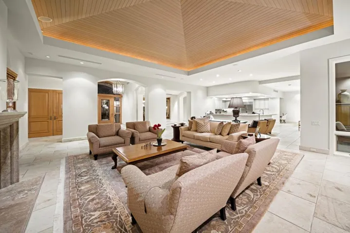 74333 DESERT BAJADA TRAIL 32