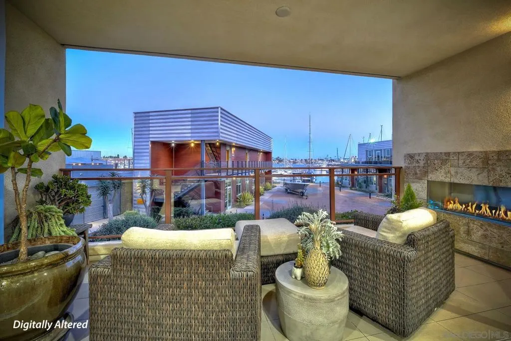 2820 Carleton St 16, San Diego, California 92106 home-pic-2