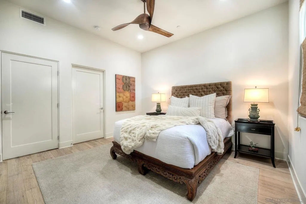 2820 Carleton St 16, San Diego, California 92106 home-pic-44