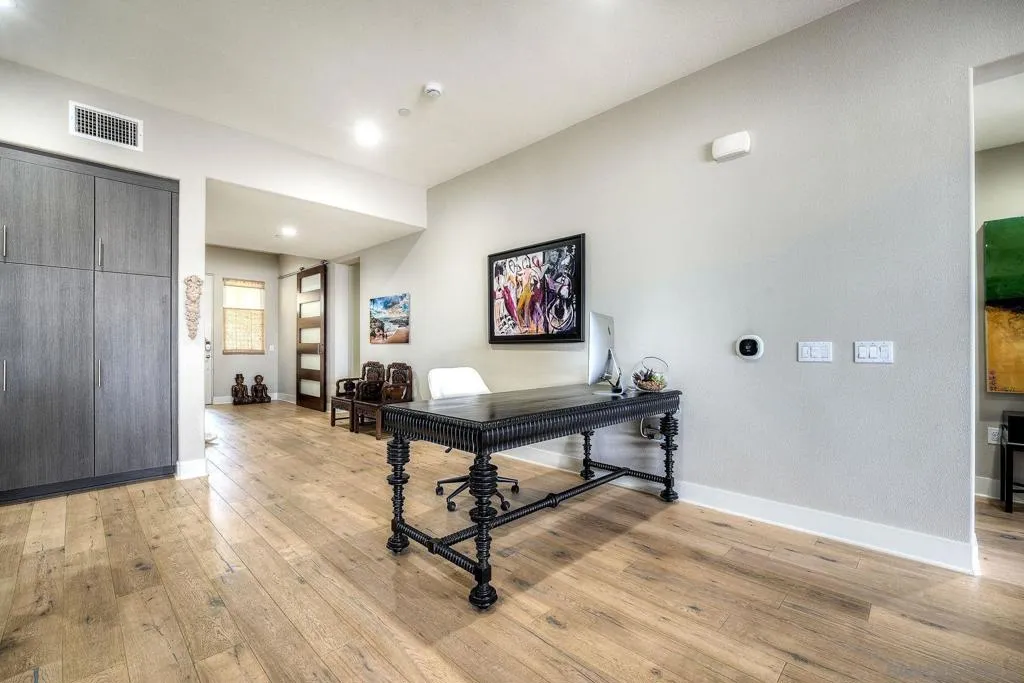 2820 Carleton St 16, San Diego, California 92106 home-pic-21