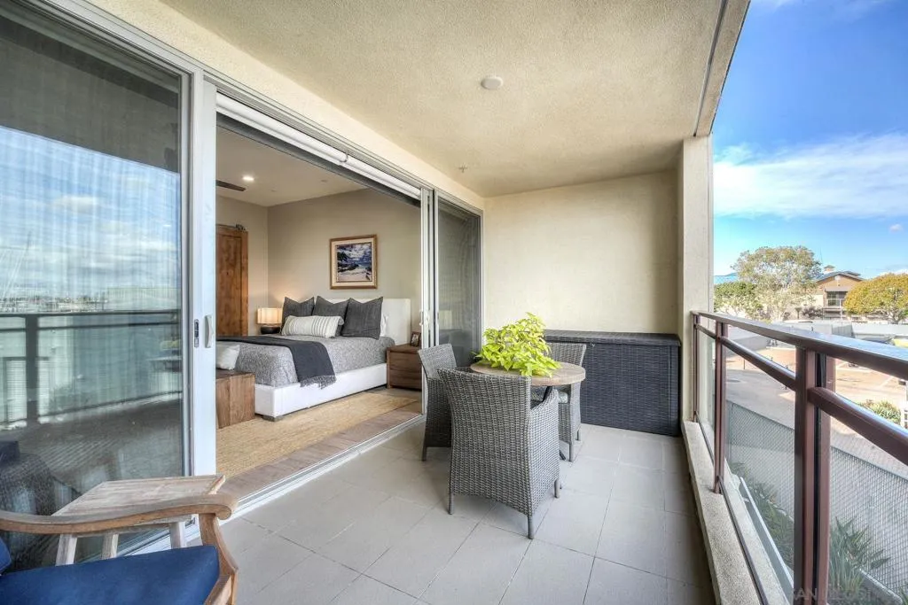 2820 Carleton St 16, San Diego, California 92106 home-pic-29