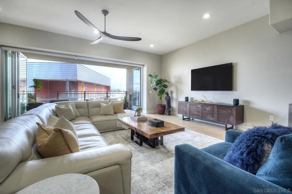 2820 Carleton St 16, San Diego, California 92106 home-pic-7
