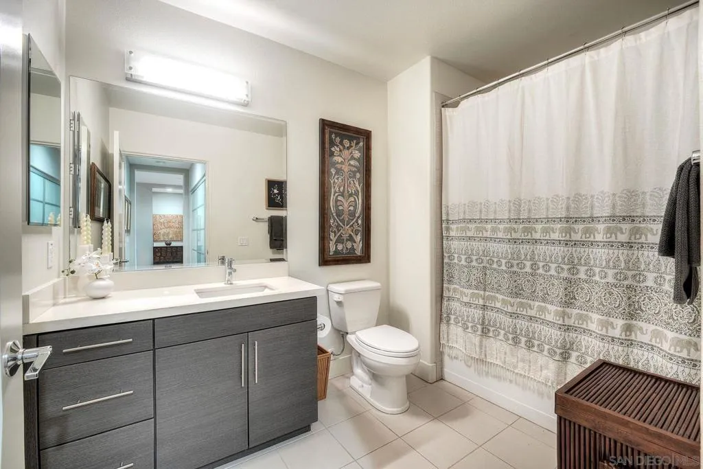 2820 Carleton St 16, San Diego, California 92106 home-pic-40