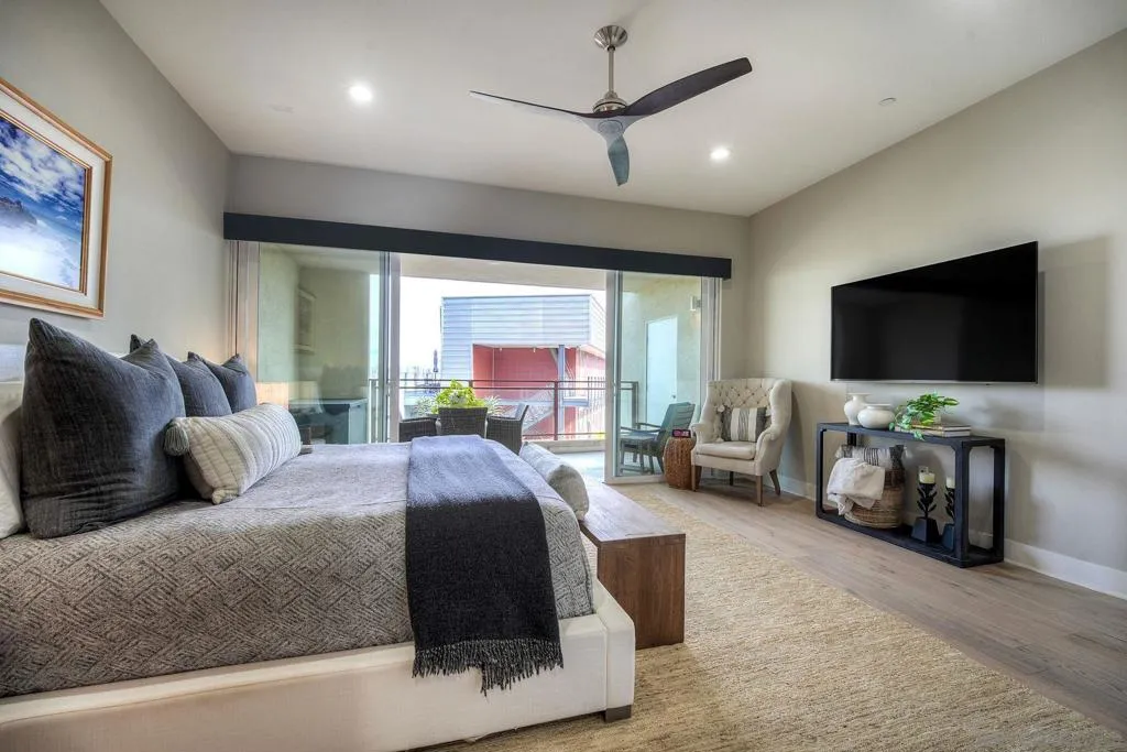 2820 Carleton St 16, San Diego, California 92106 home-pic-24