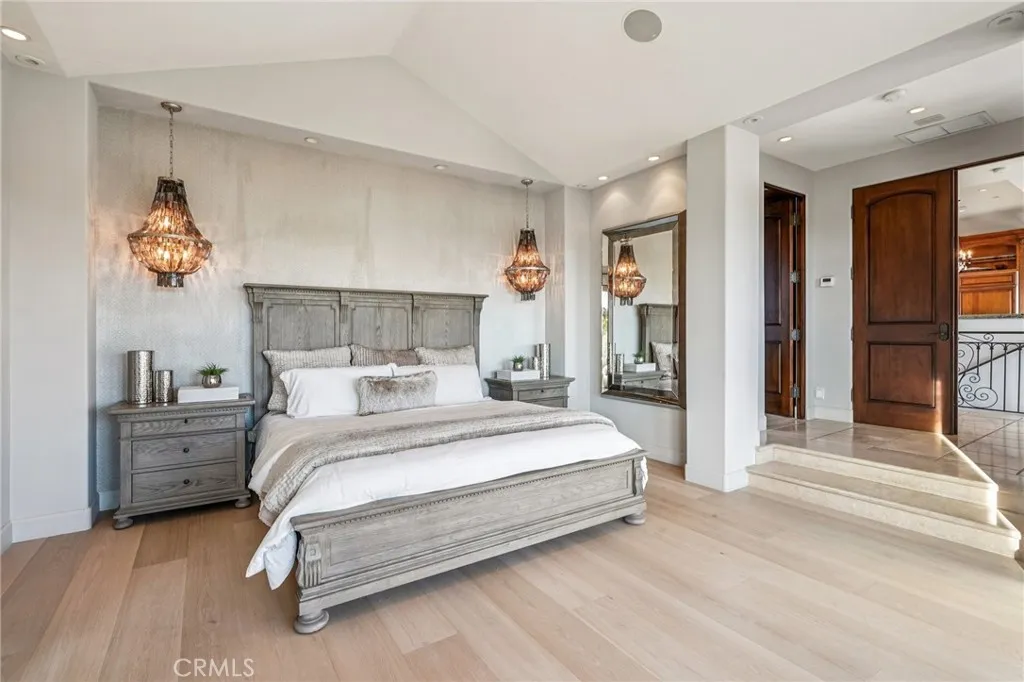 215 S Poinsettia Avenue, Manhattan Beach, California 90266 home-pic-41