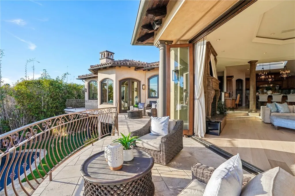 215 S Poinsettia Avenue, Manhattan Beach, California 90266 home-pic-47