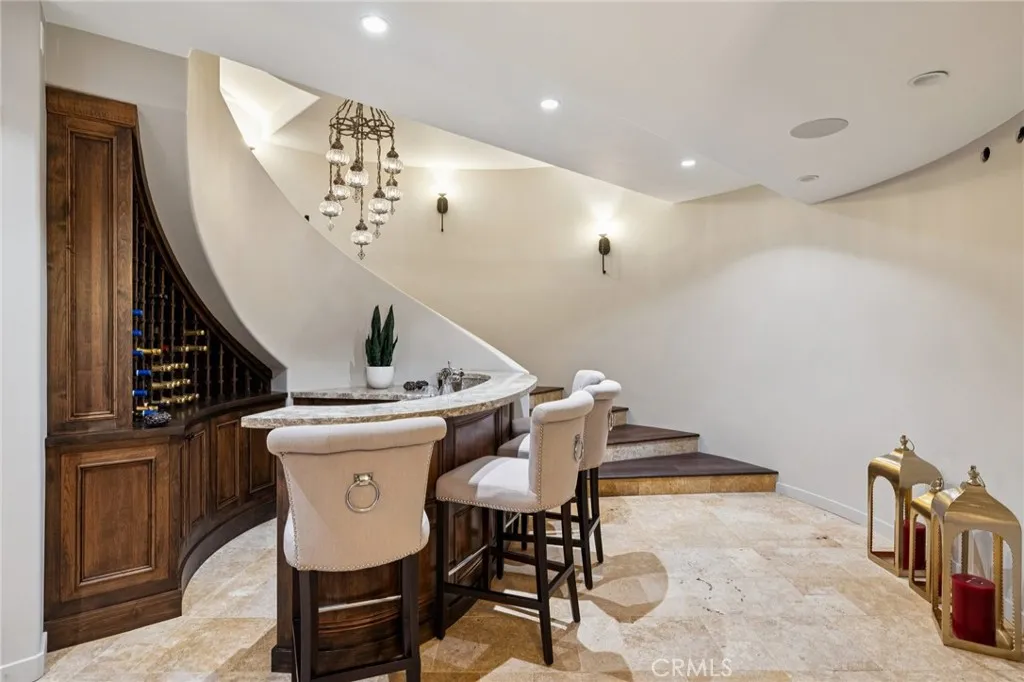 215 S Poinsettia Avenue, Manhattan Beach, California 90266 home-pic-48