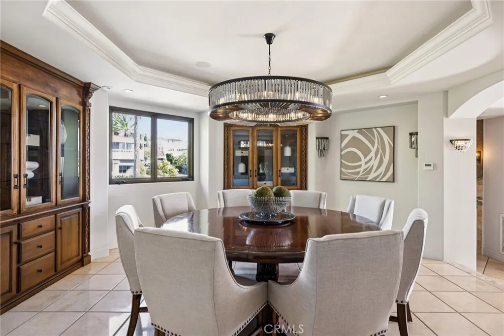 215 S Poinsettia Avenue, Manhattan Beach, California 90266 home-pic-33