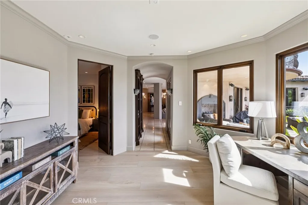 215 S Poinsettia Avenue, Manhattan Beach, California 90266 home-pic-10