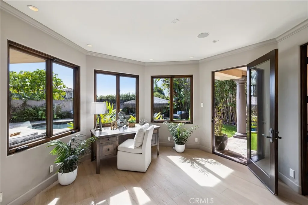 215 S Poinsettia Avenue, Manhattan Beach, California 90266 home-pic-9