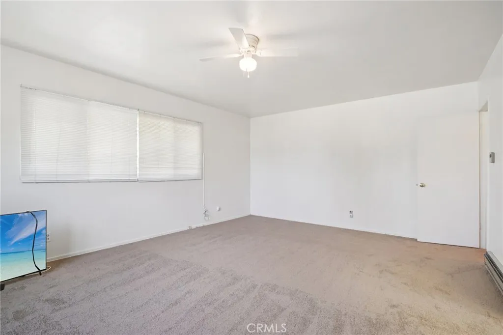 1961 W 84th, Los Angeles, California 90047 home-pic-14
