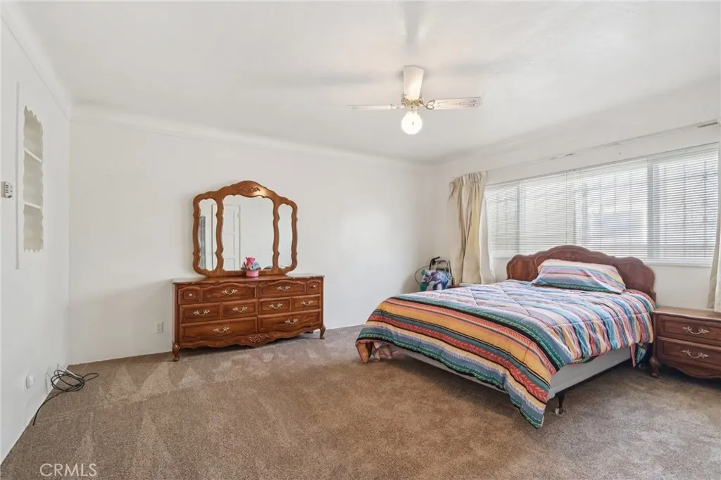 1961 W 84th, Los Angeles, California 90047 home-pic-11