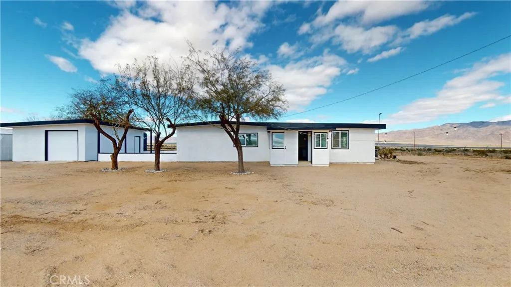 2580 Marks, Twentynine Palms, California 92277 home-pic-4