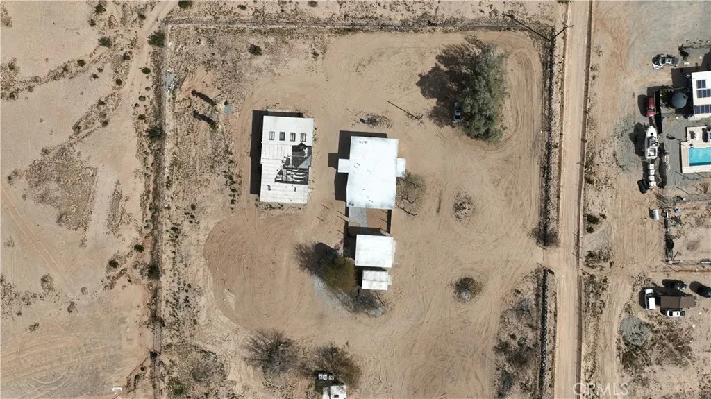 2580 Marks, Twentynine Palms, California 92277 home-pic-33