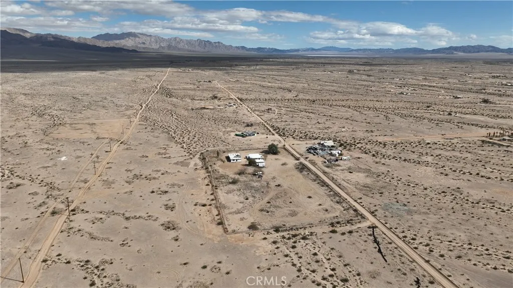 2580 Marks, Twentynine Palms, California 92277 home-pic-44
