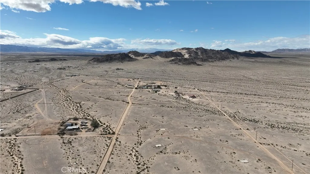 2580 Marks, Twentynine Palms, California 92277 home-pic-26