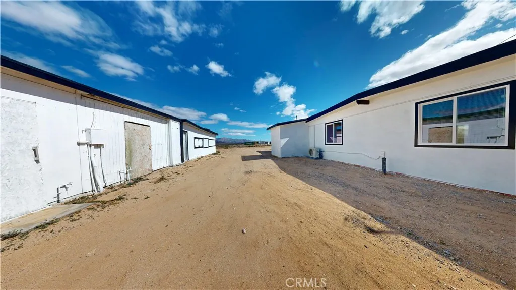 2580 Marks, Twentynine Palms, California 92277 home-pic-11