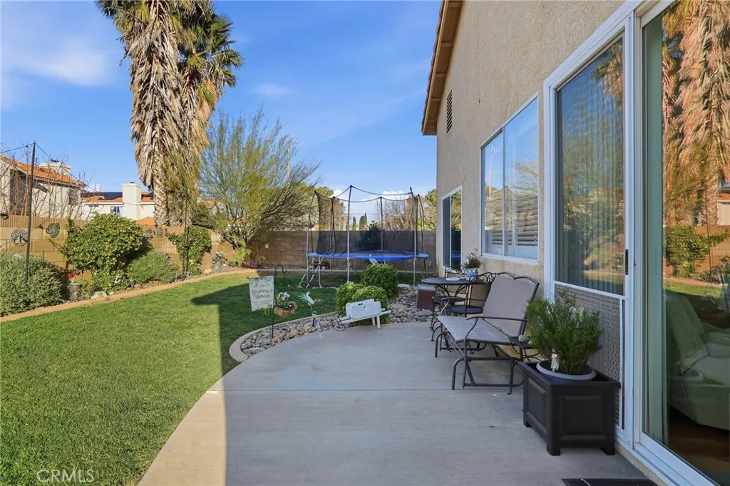 2515 Gemstone, Palmdale, California 93551 home-pic-39