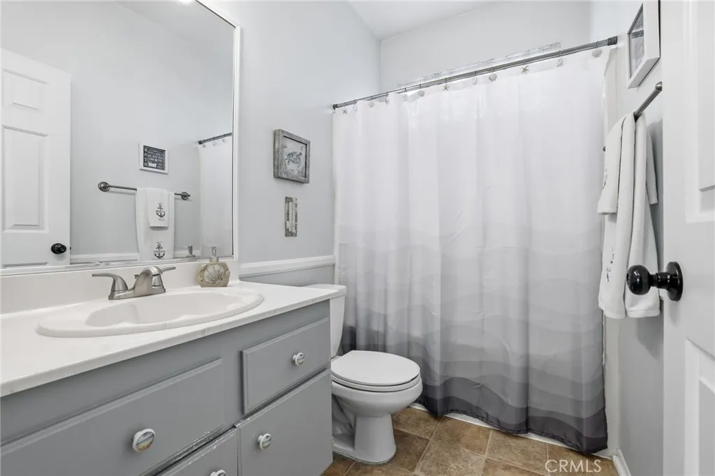2515 Gemstone, Palmdale, California 93551 home-pic-31