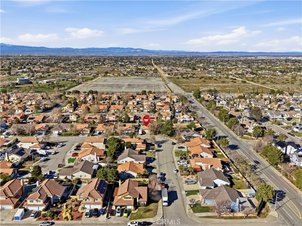 2515 Gemstone, Palmdale, California 93551 home-pic-41