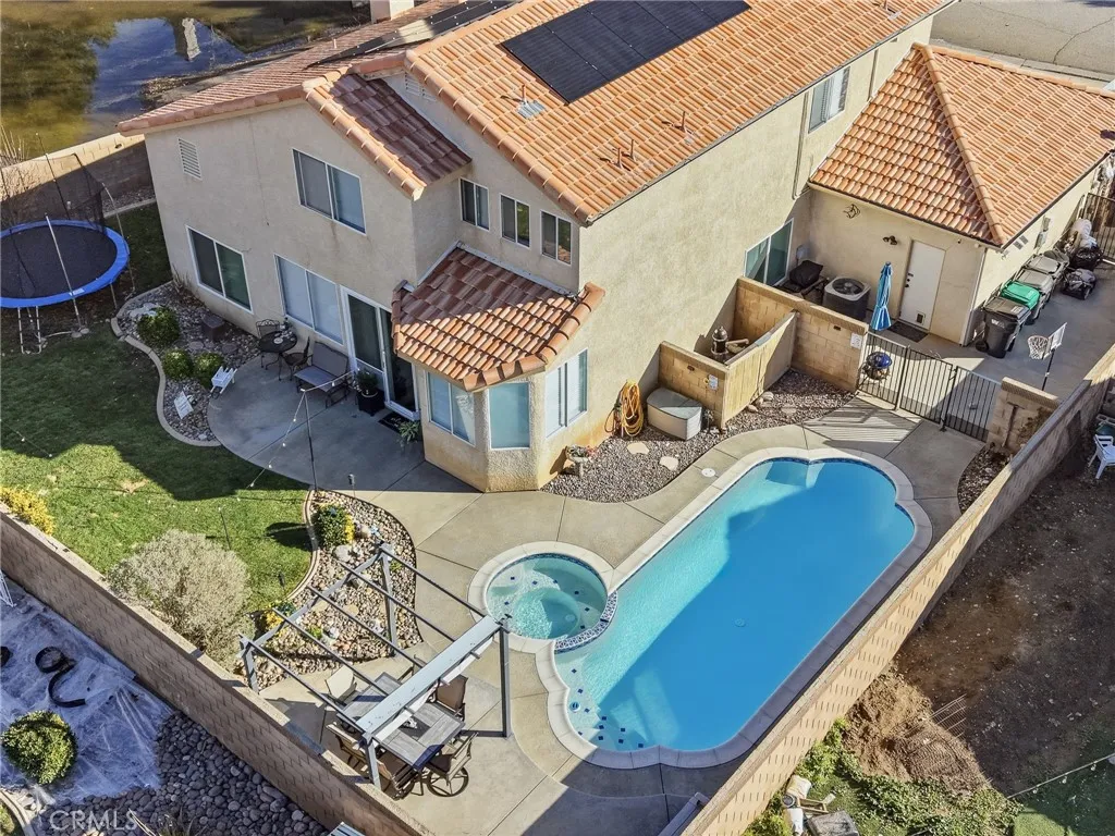 2515 Gemstone, Palmdale, California 93551 home-pic-36
