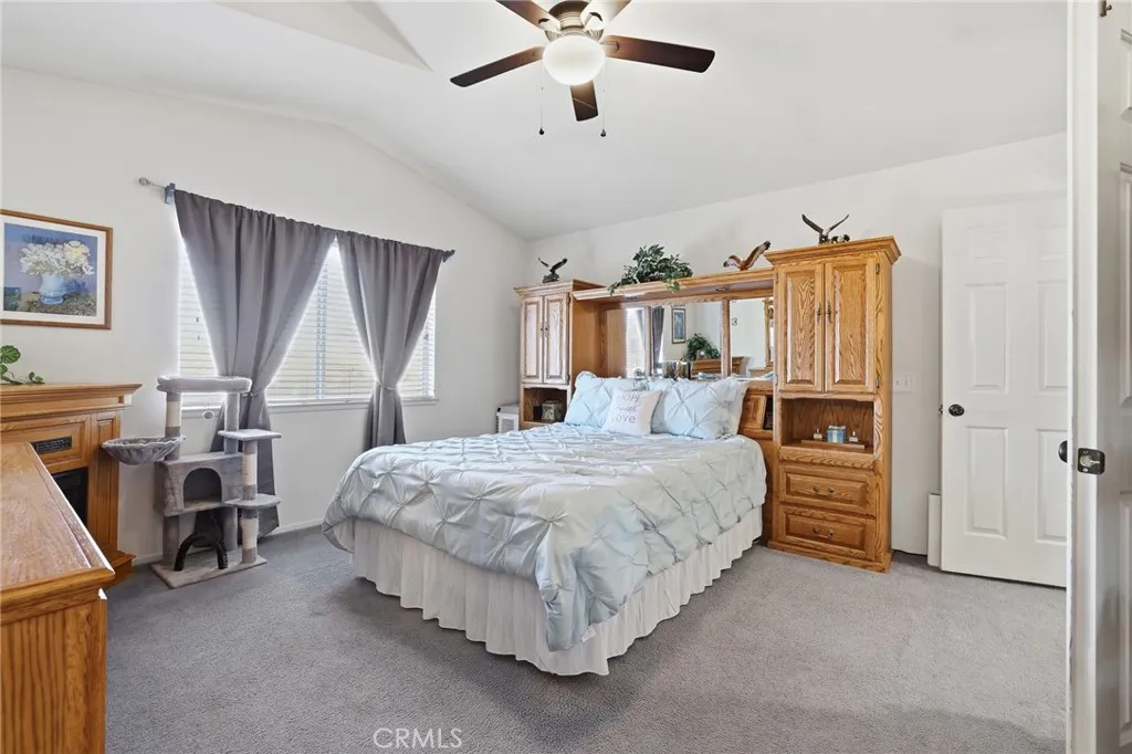 2515 Gemstone, Palmdale, California 93551 home-pic-26