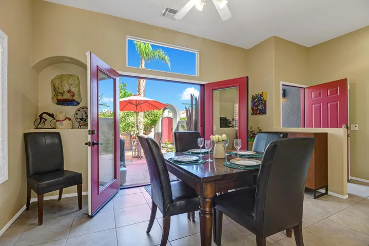 DINING SPACE.jpg mls