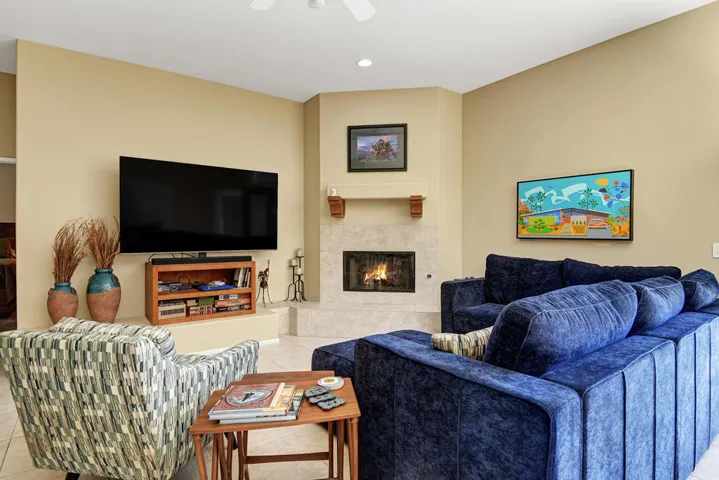 LIVING SPACE.jpg mls