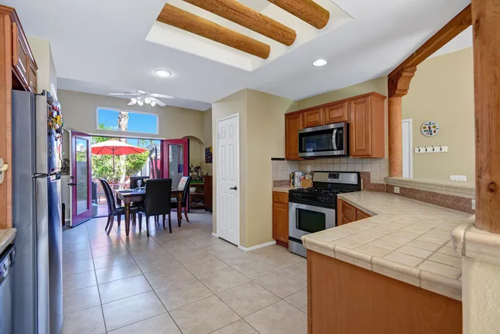 KITCHEN REVERSE.jpg mls