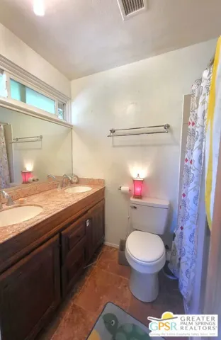 Master Bath With Dual Sinks