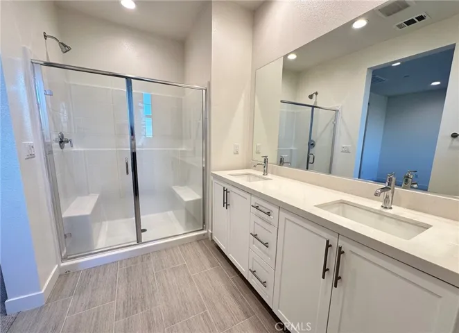 4283 S Hollyhock Paseo, Ontario, California 91761