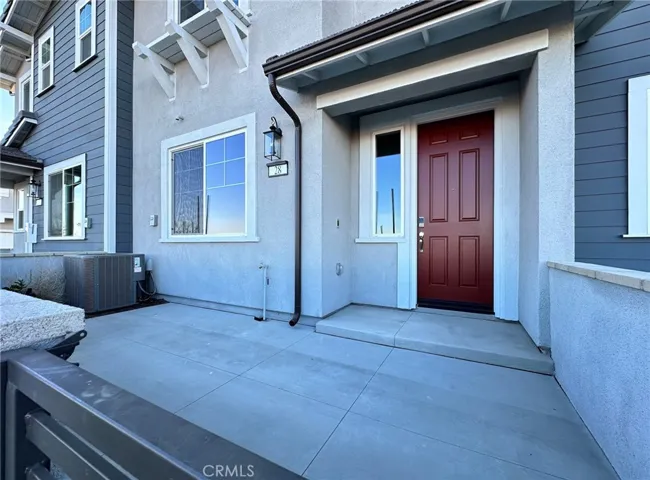 4283 S Hollyhock Paseo, Ontario, California 91761