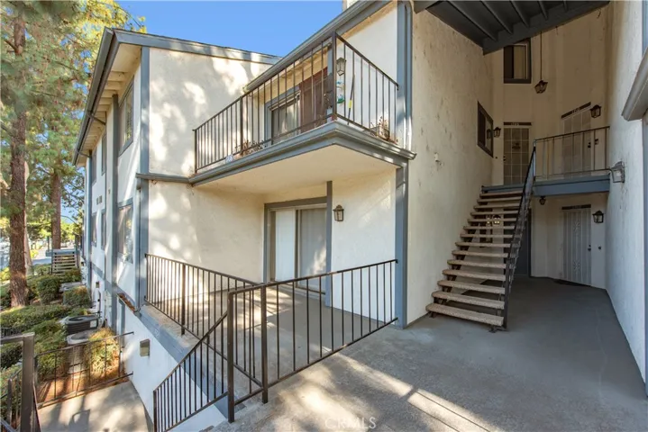 1704 Bridgeport, West Covina, California 91791