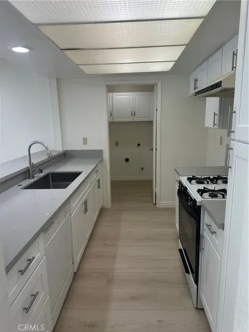 1704 Bridgeport, West Covina, California 91791