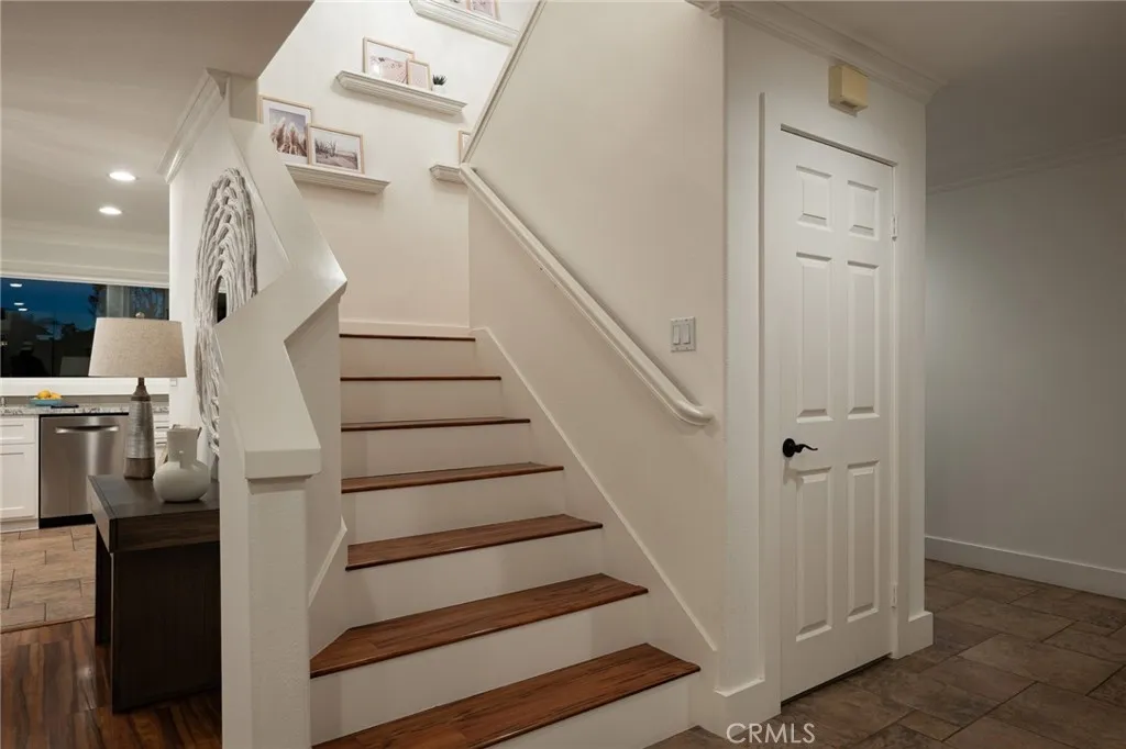 17 Sillero, Rancho Santa Margarita, California 92688 home-pic-30