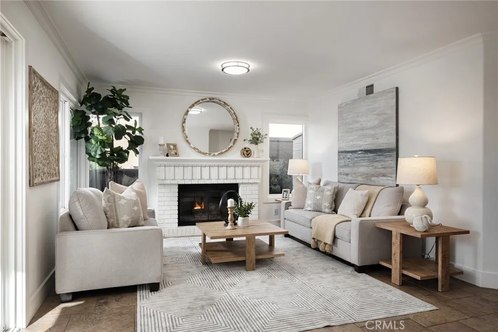 17 Sillero, Rancho Santa Margarita, California 92688 home-pic-11