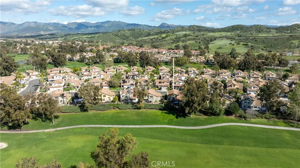 17 Sillero, Rancho Santa Margarita, California 92688 home-pic-55