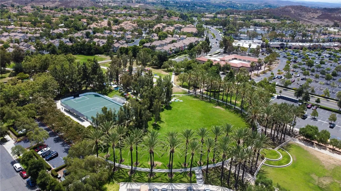 17 Sillero, Rancho Santa Margarita, California 92688 home-pic-71