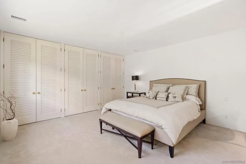 7437 Avenida De Palais, Carlsbad, California 92009 home-pic-8