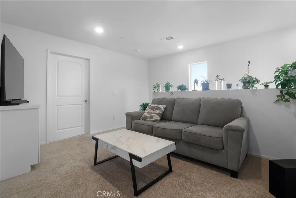 10292 Vanessa Court, Adelanto, California 92301 home-pic-14