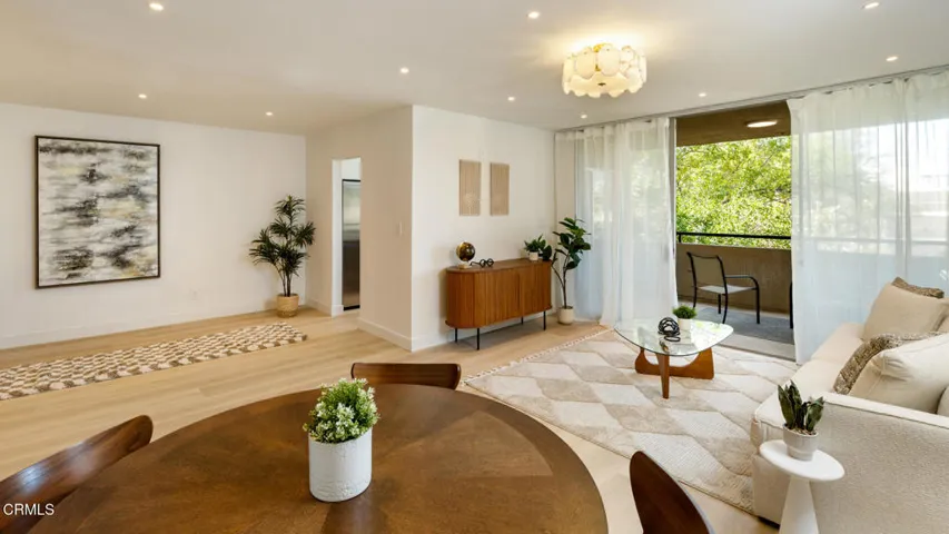 1115Cordova316-mls-2